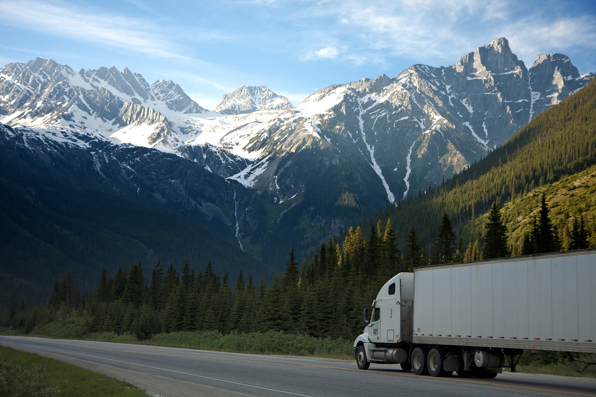 TAB Bank Provides Trucking Company in Montana with a $1 Million Revolving Credit Facility
